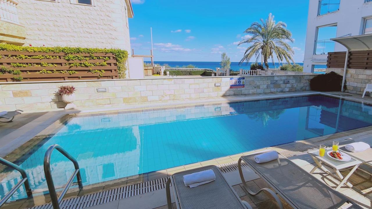 Stay Ocean View Villa Paralimni Eksteriør billede