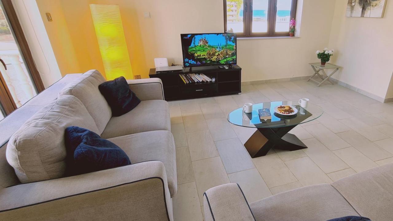 Stay Ocean View Villa Paralimni Eksteriør billede