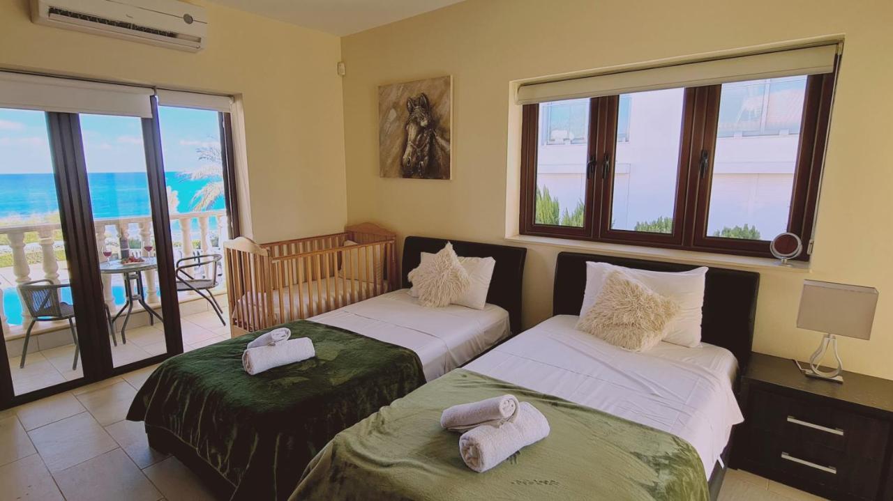 Stay Ocean View Villa Paralimni Eksteriør billede