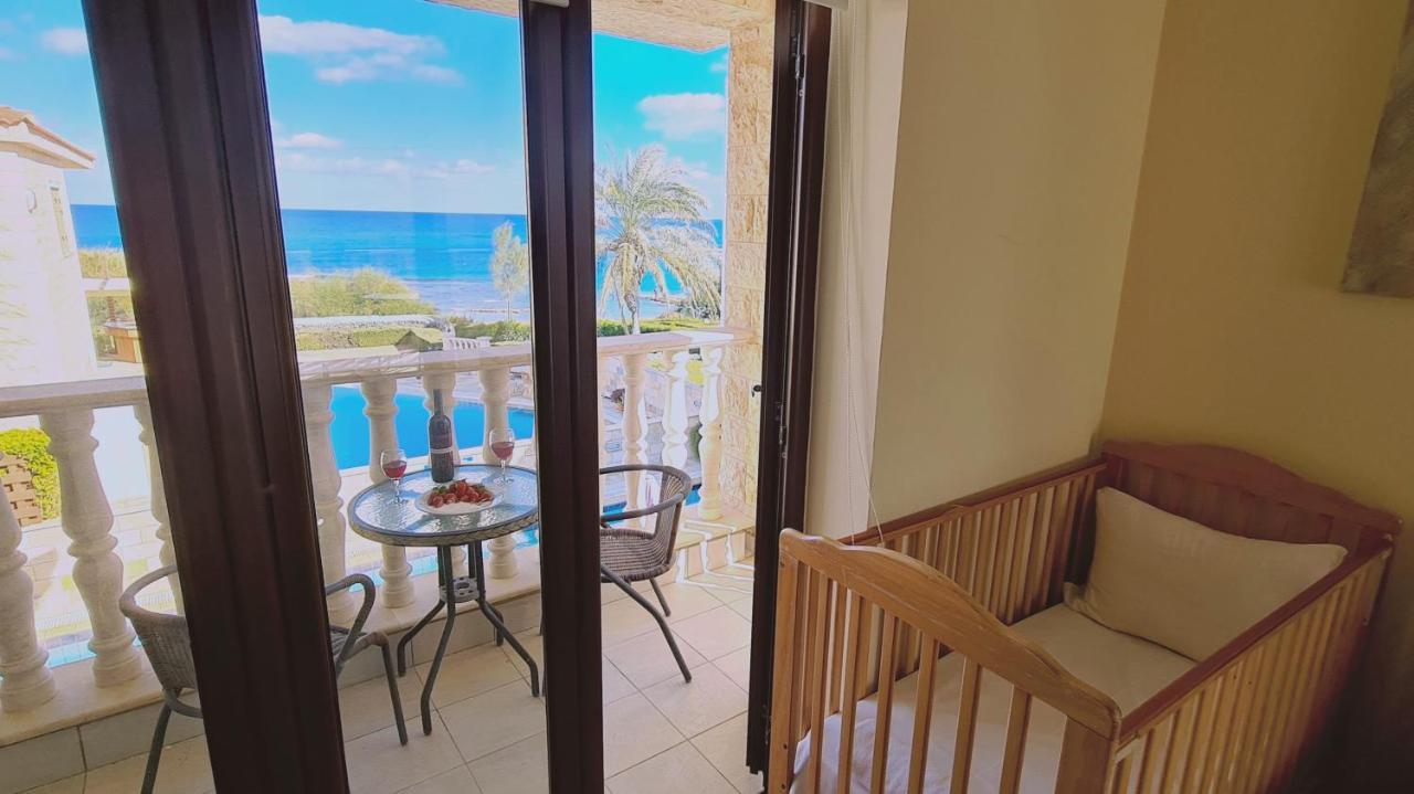 Stay Ocean View Villa Paralimni Eksteriør billede
