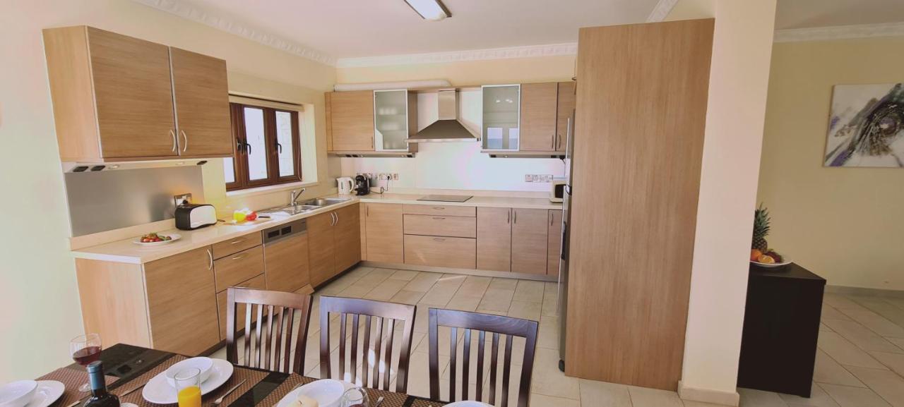 Stay Ocean View Villa Paralimni Eksteriør billede